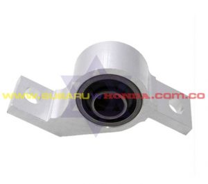 Buje grande derecho tijera delantera Subaru Forester 2001