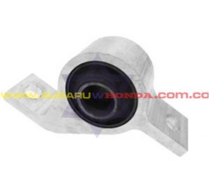 Buje grande derecho tijera delantera Subaru Forester 2005