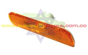 Direccional derecha del guardafango Subaru Legacy 1993