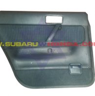 Cartera puerta trasera izquierda subaru legacy 1993