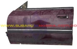 Puerta delantera izquierda Subaru Legacy 1992