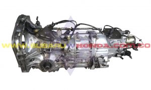 Transmision delantera mecanica Subaru Legacy 1992