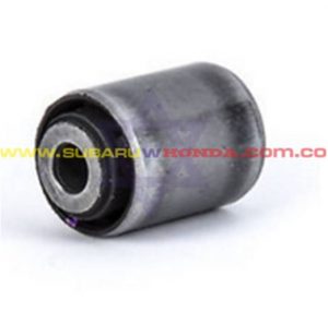 Buje pequeño tijera delantera derecha Subaru Impreza 1995 Buje pequeño tijera delantera derecha Subaru Impreza 1995