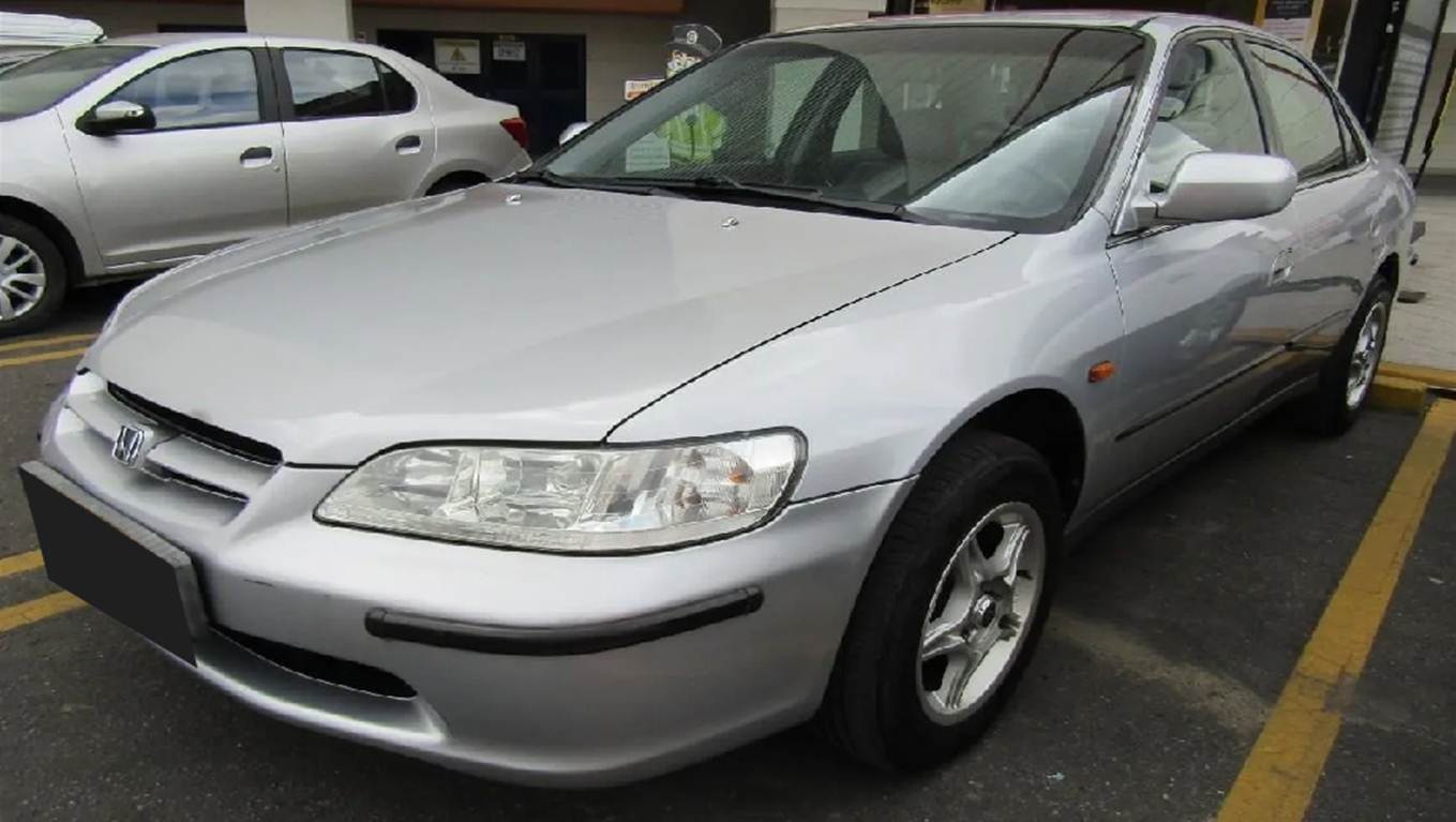 Motor Honda Accord 2001